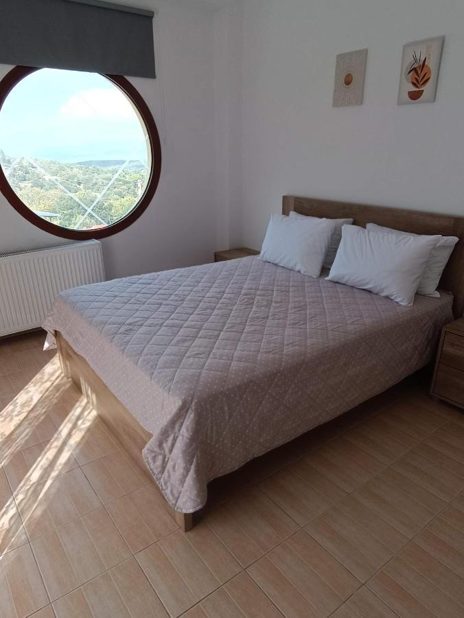 αρχοντικο μαντειο Apartment *